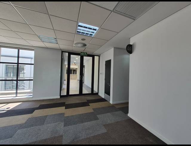 820M² OFFICE TO LET IN ILLOVO